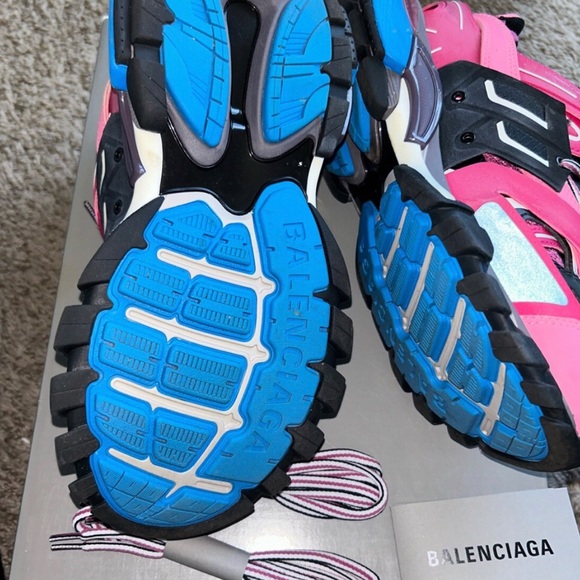 Authentic Balenciaga Track Runners - Picture 3 of 6